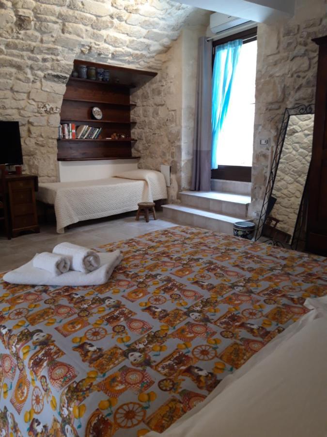 Aristogatti Hotell Ragusa Exteriör bild